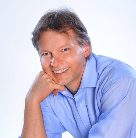 Prof. Dr. Bernd Jöstingmeier ist Innovationsberater des Innovius Institut für Innovationsmanagement und Strategie